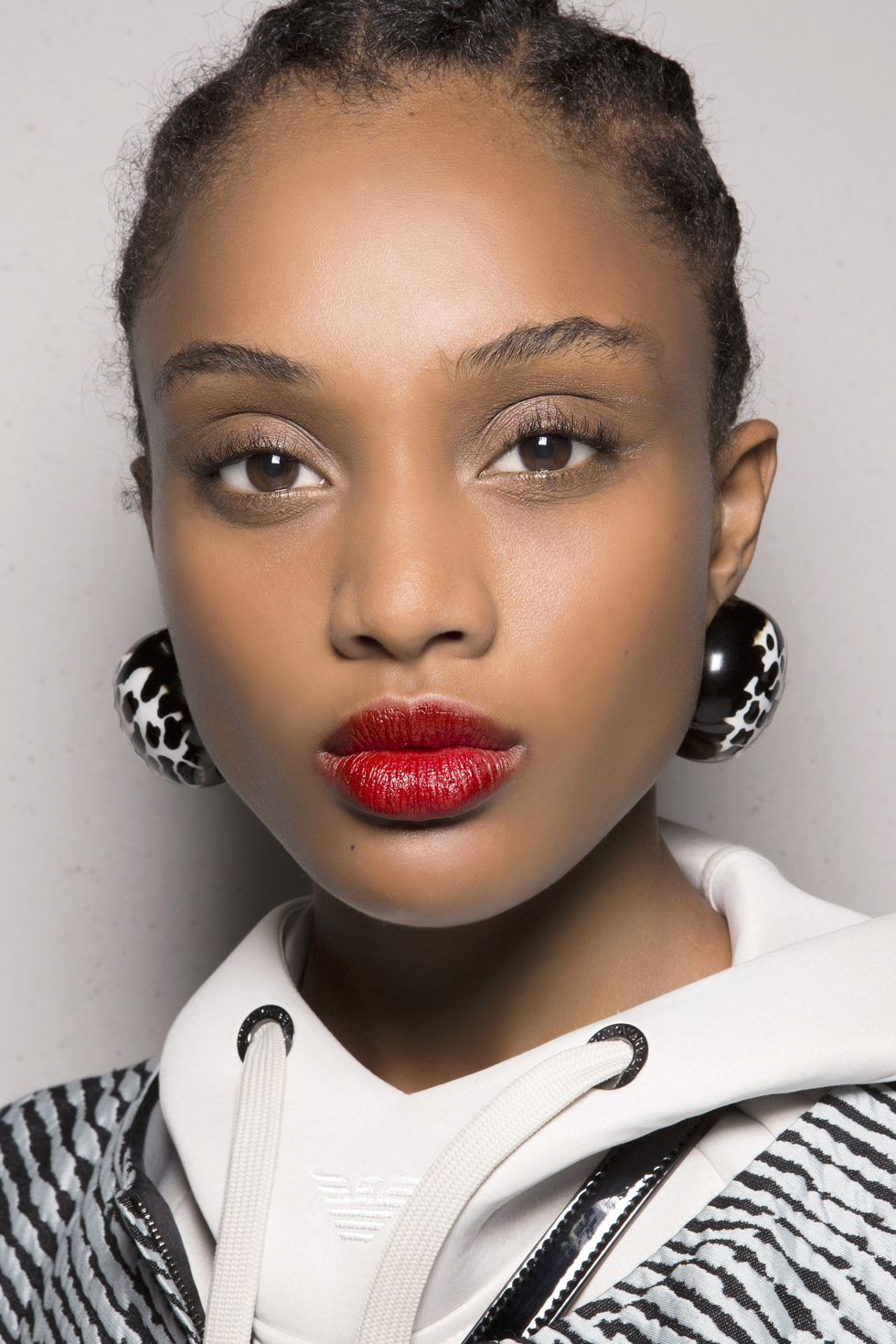 Το νεσεσέρ του weekend θα είναι glamorous όπως και εσύ!