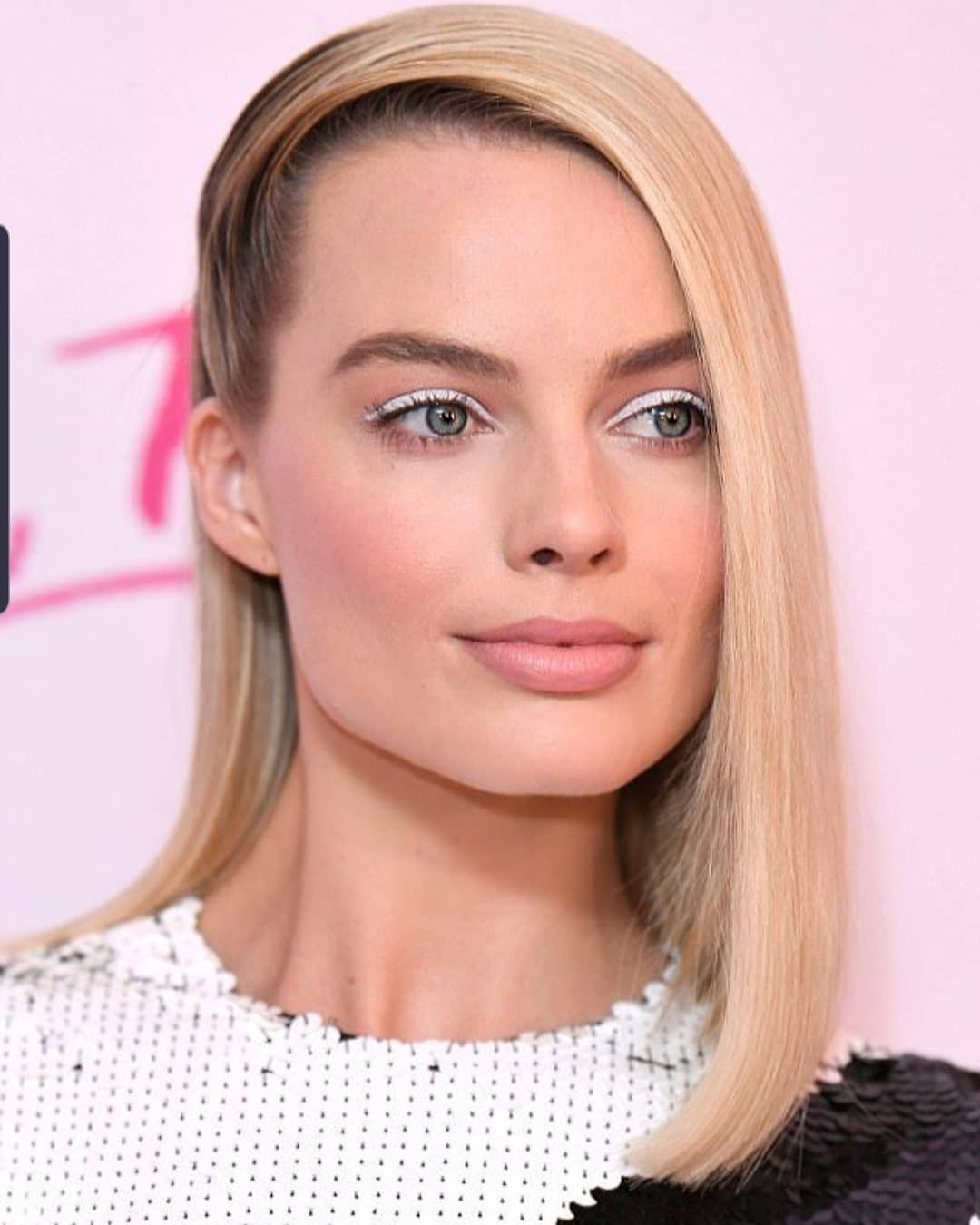 Λευκό eyeliner: Έτσι θα το εντάξεις στα looks σου με επιτυχία