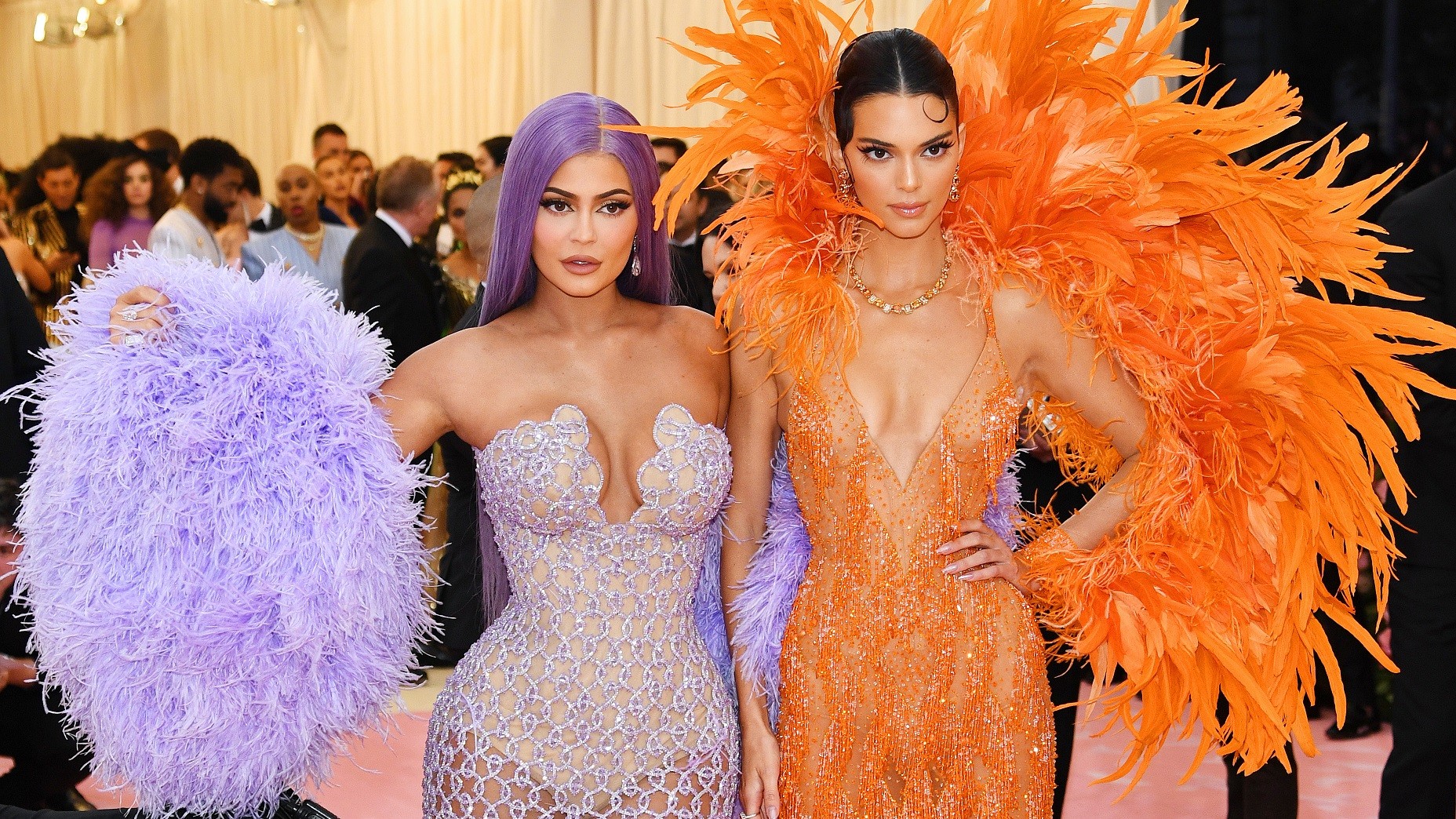 25 red carpet εμφανίσεις του 2019 που θα συζητάμε μέχρι του χρόνου