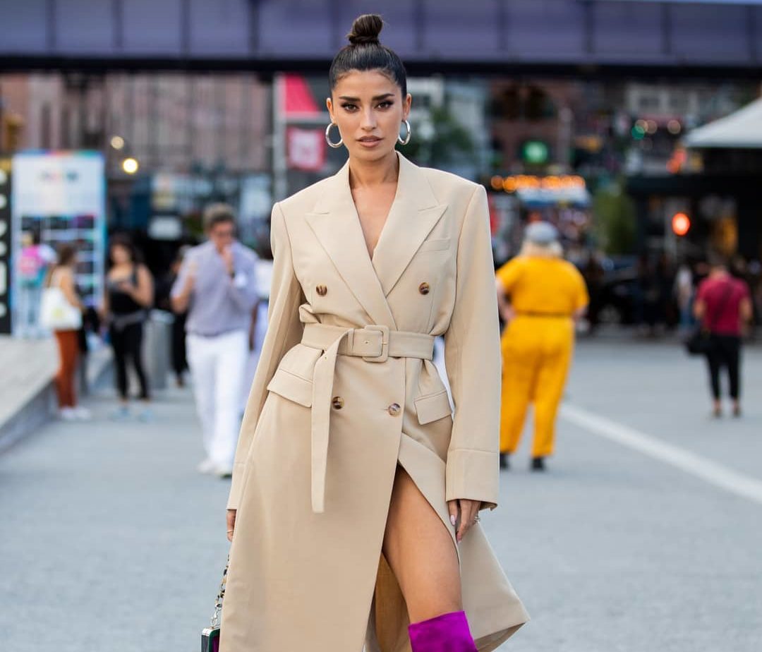 12 stylish συνδυασμοί με τις μπότες και το πανωφόρι σου που θα λατρέψεις