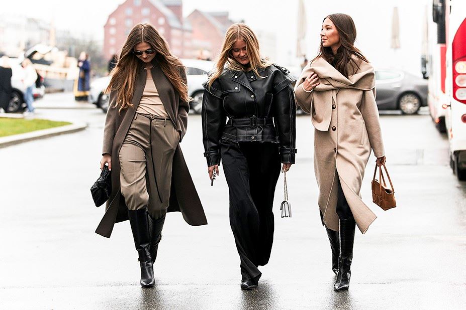 Ο εγκυρότερος οδηγός styling για να φοράς γήινες αποχρώσεις κάθε μέρα #trust_us