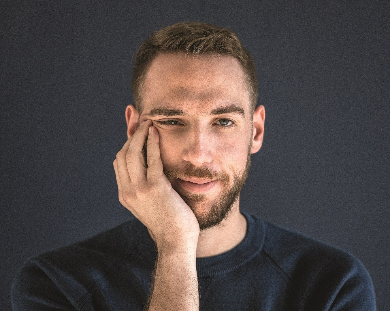 Ο σκηνοθέτης Βασίλης Κεκάτος μιλά στο ELLE