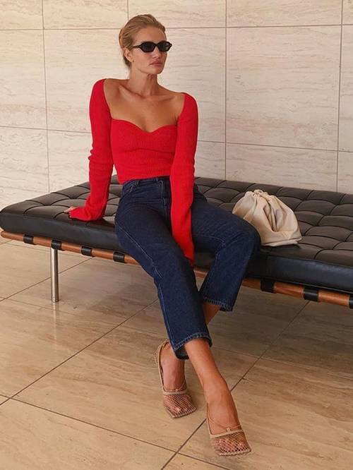 Η Rosie Huntington έχει βρει το μυστικό για το τέλειο casual chic look