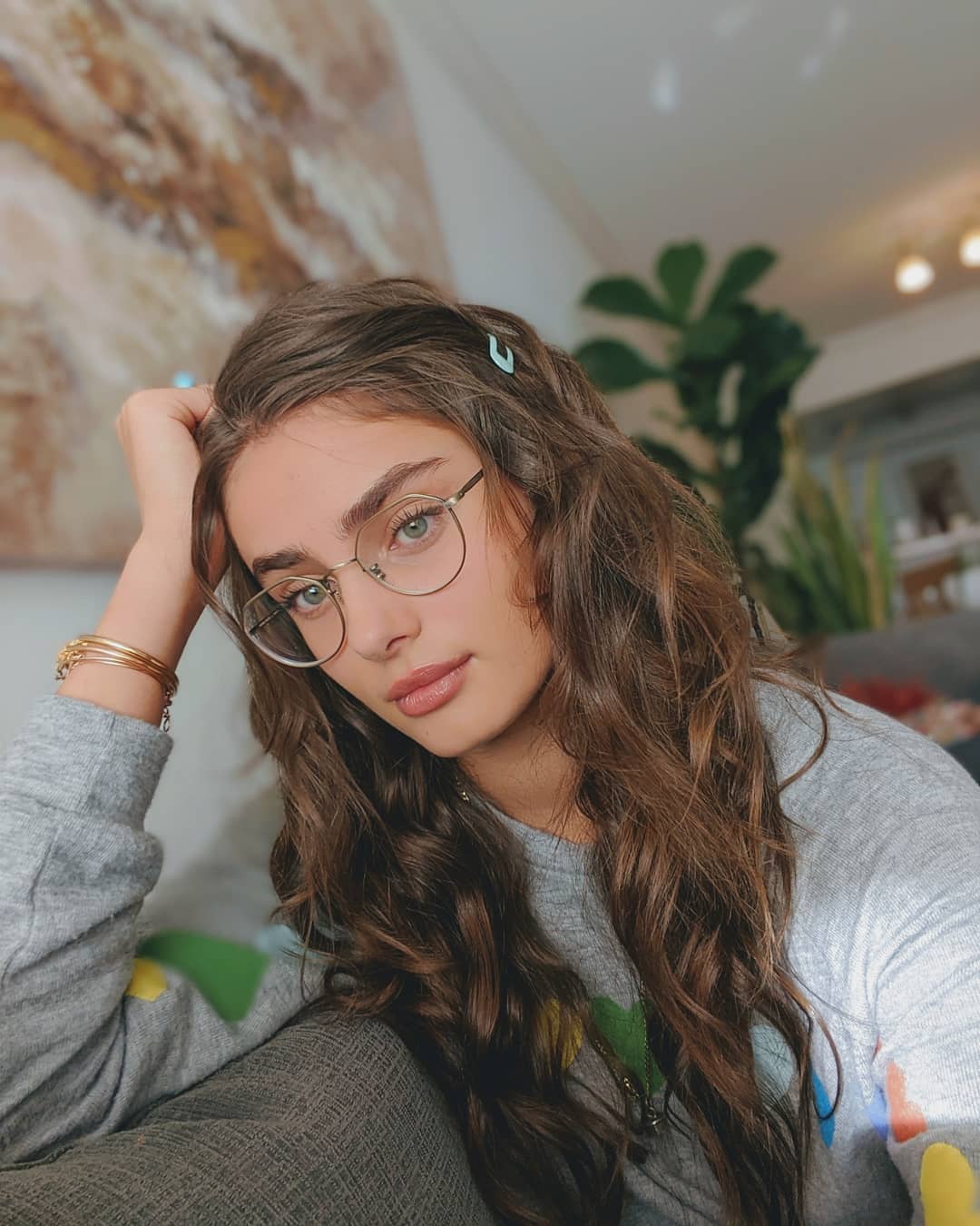 Πώς θα ενυδατώσεις το ξηρό δέρμα το χειμώνα (+η μάσκα με βρώμη και γιαούρτι που θα σε σώσει)