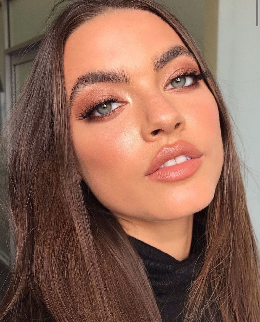 7 μυστικά για να χρησιμοποιήσεις σωστά το ψαλίδι για τις βλεφαρίδες