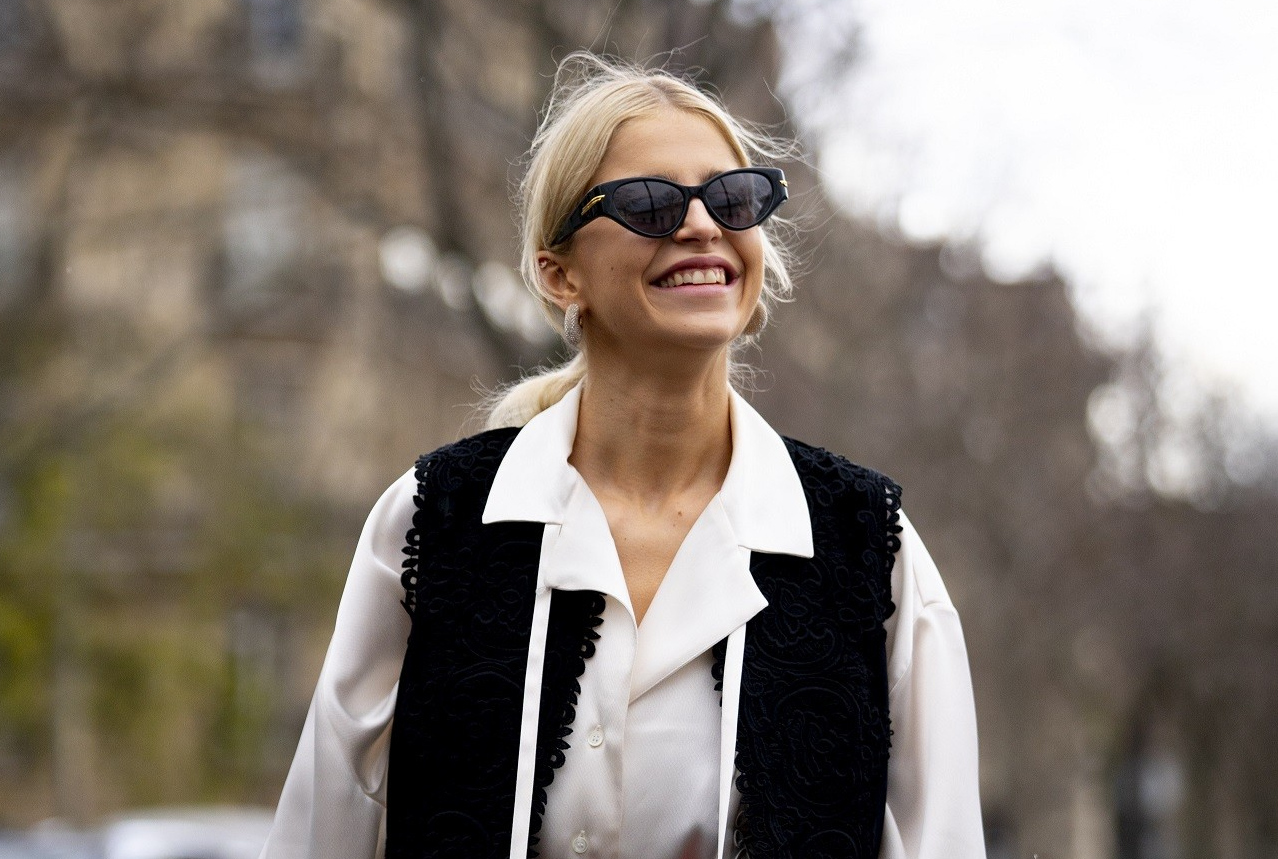 Η ανοιξιάτικη γκαρνταρόμπα σου χρειάζεται μόνο αυτά τα 10 κομμάτια