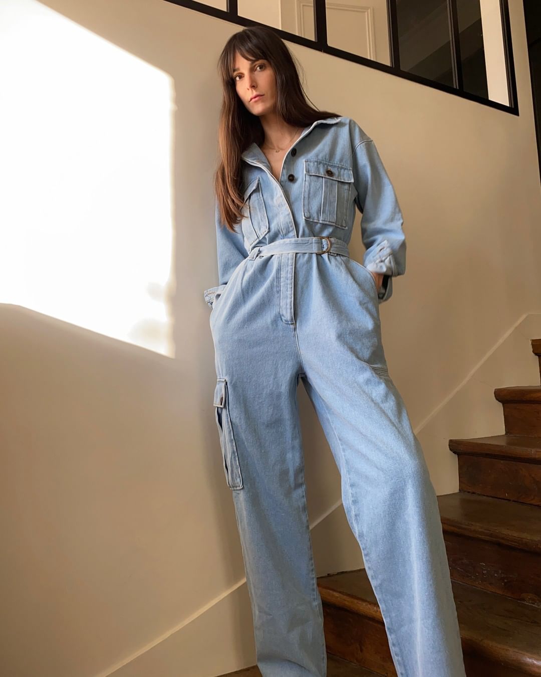 Βρήκαμε τις 10 ωραιότερες denim ολόσωμες φόρμες