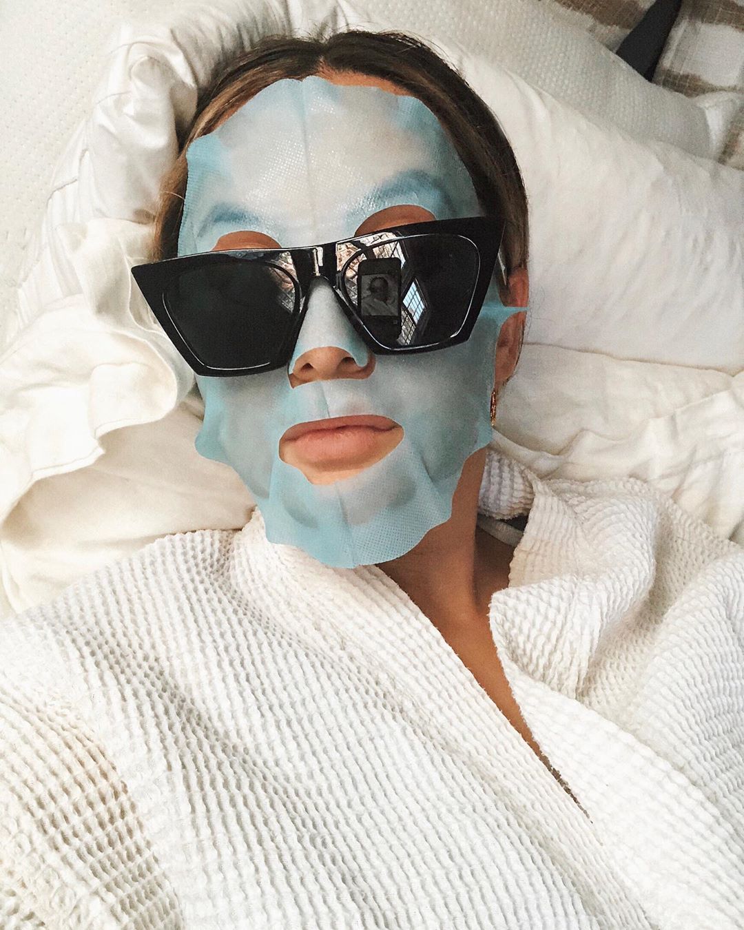 Δες την ρουτίνα περιποίησης που ακολουθεί αυτές τις μέρες η skincare addict του Elle.gr