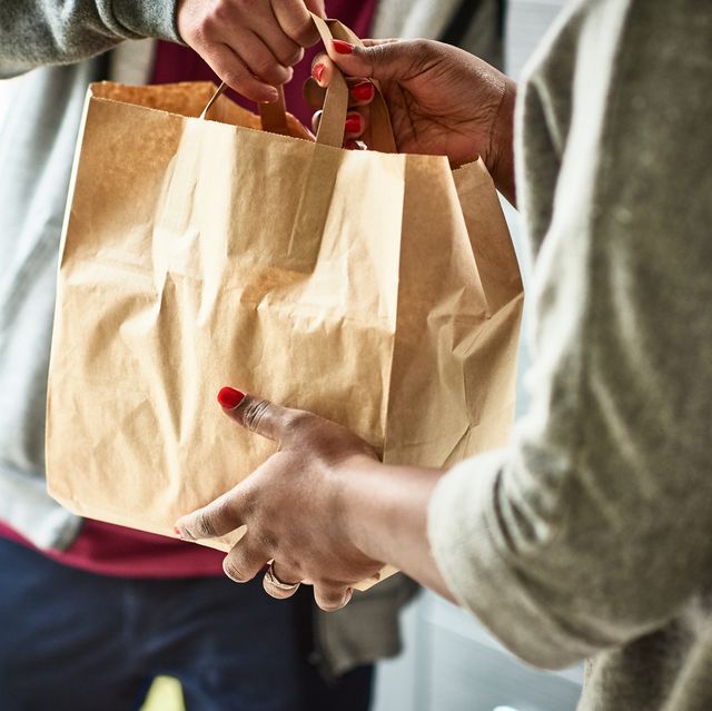 Το Γηροκομείο Αθηνών έχει ανάγκη την βοήθειά μας
