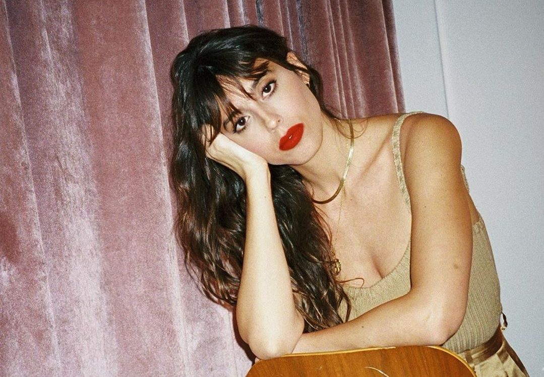 Κόκκινο κραγιόν στο σπίτι; Οι Γαλλίδες λένε «ναι»