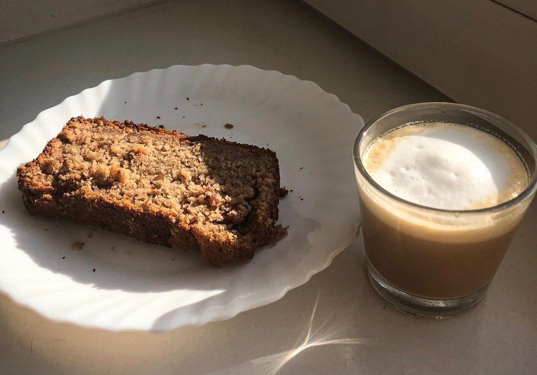 Banana Bread: Η υγιεινή λιχουδιά των ημερών που μας έχει ξετρελάνει