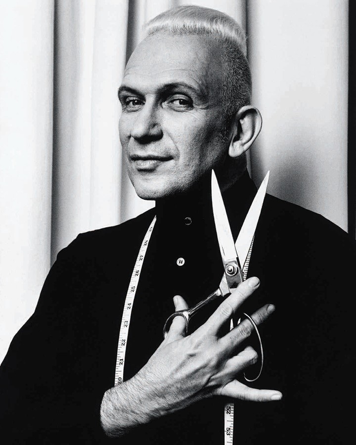 Instagram challenges υπάρχουν πολλά, κανένα όμως δεν είναι σαν του Jean-Paul Gaultier