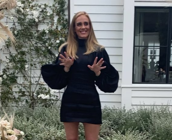 H Adele έχει πλέον super hot κορμί και εμείς μάθαμε τη δίαιτά της