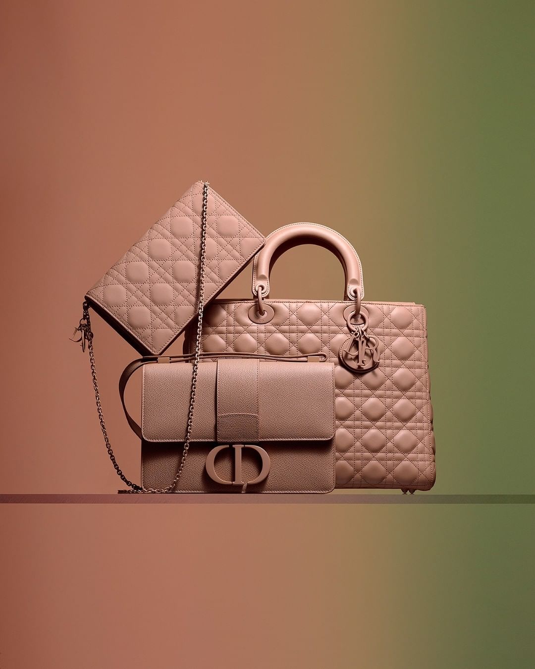 Οι νέες τσάντες Dior είναι matte