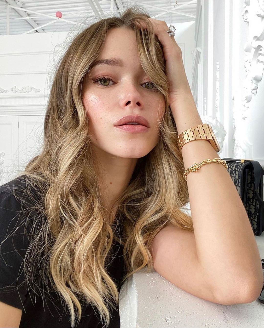 5 hair care tips που γεννήθηκαν εν μέσω καραντίνας αλλά θα τα ακολουθούμε πιστά από εδώ και στο εξής
