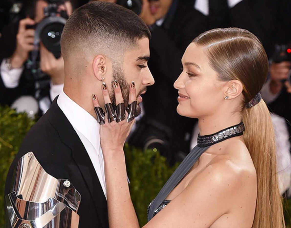 6 unisex αρώματα που θα μοιράζεσαι με τον σύντροφό σου