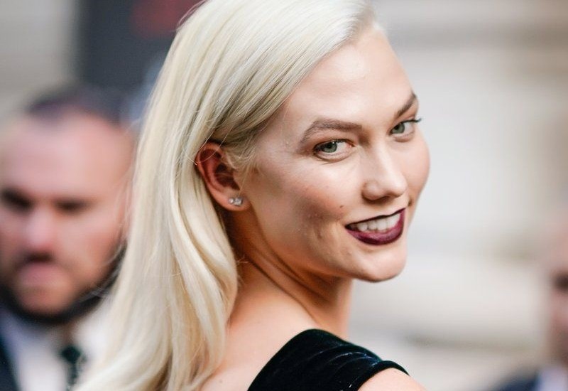 Φέτος η μόδα σε θέλει ξανθιά: 9 ιδέες για να ξεπεράσεις τις αναστολές σου