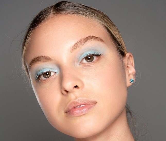 Hot right now: Τι αλλάζει στο πρωινό μακιγιάζ αυτή τη σεζόν;