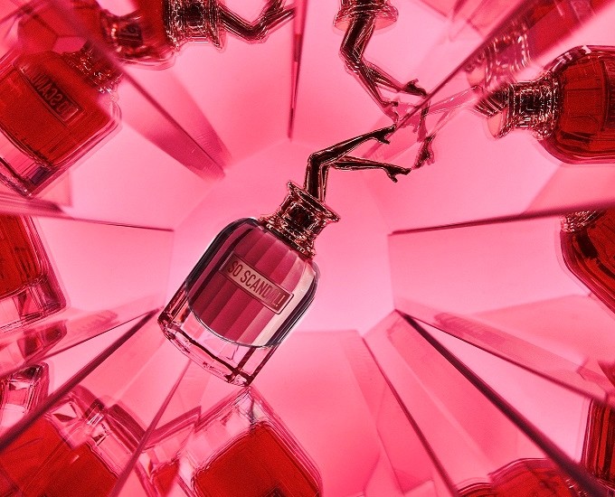 Think pink: 6 νέα girly αρώματα για το μπουντουάρ σου