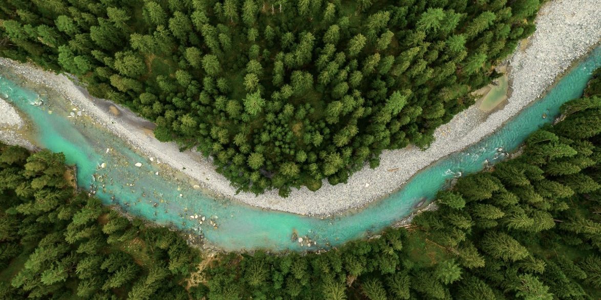 Η  L’Oréal δεσμεύεται για ένα βιώσιμο μέλλον