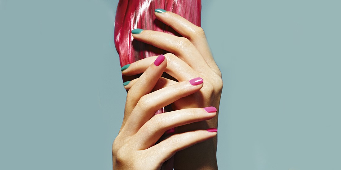 Έξυπνα tips για τα πιο in καλοκαιρινά mani- pedi