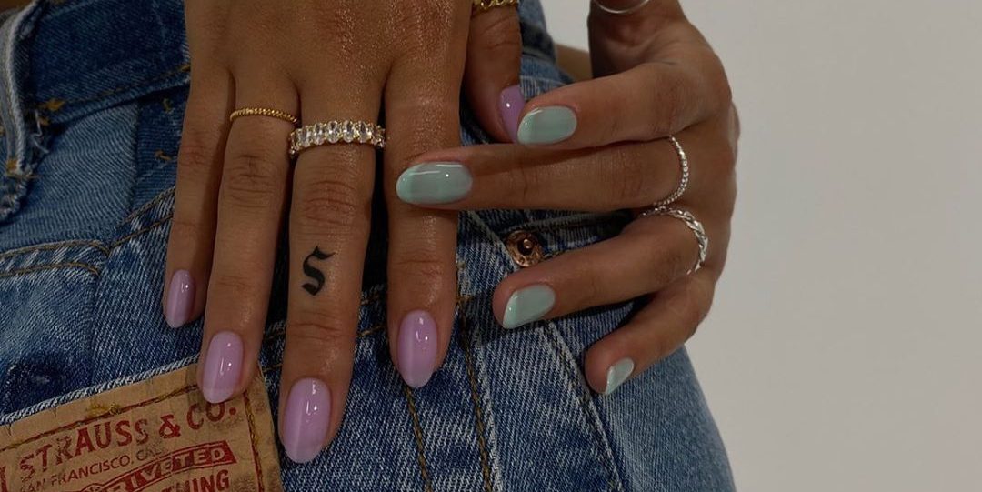 Γαλλικό μανικιούρ: Οι ωραιότερες εκδοχές του για το 2020