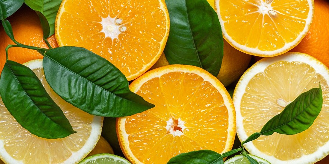 Πες ναι στη βιταμίνη C και πρόλαβε τα σημάδια της φωτογήρανσης