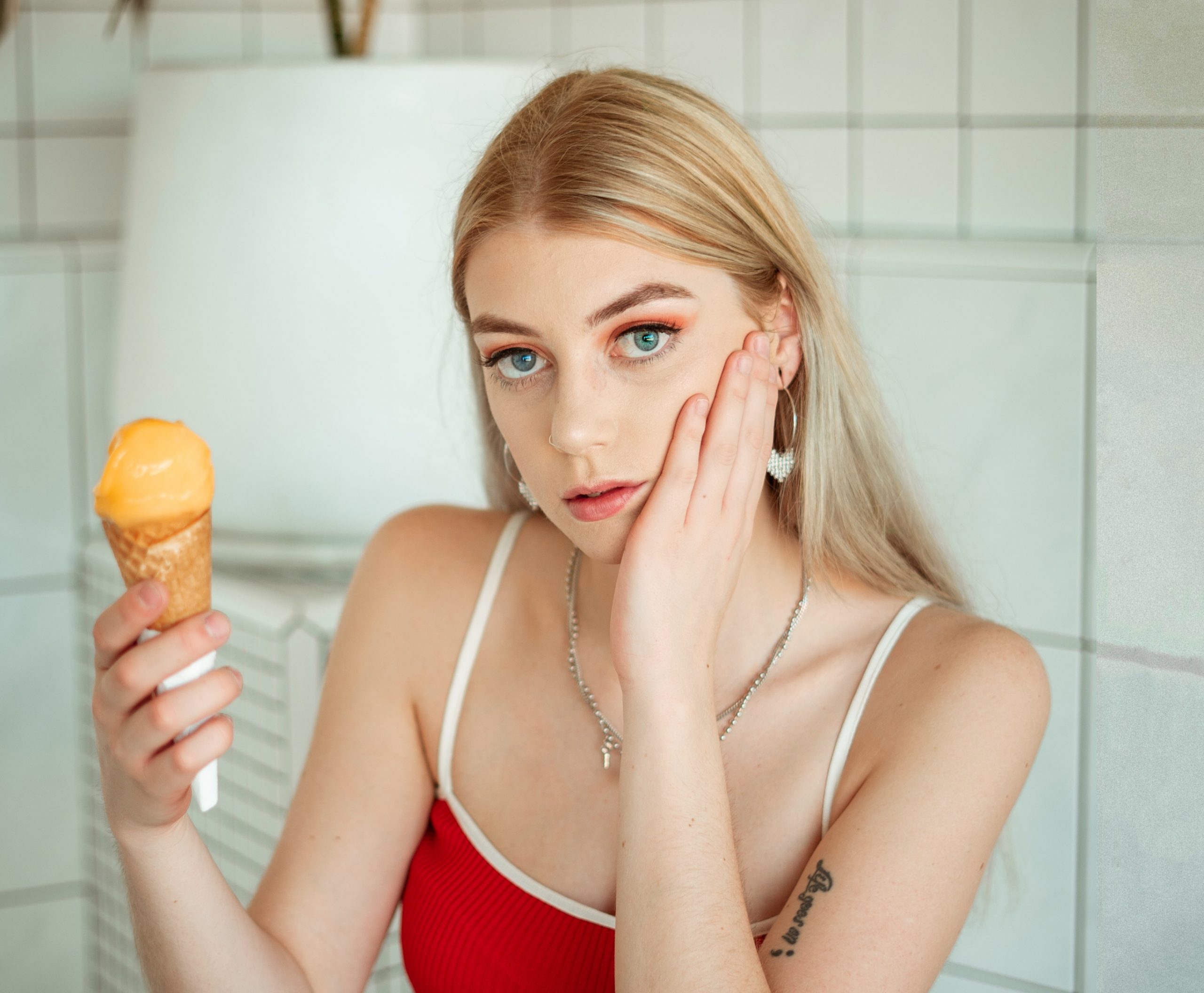 Σε έχει φάει το άγχος; Με αυτή τη διατροφή θα απαλλαγείς από αυτό!