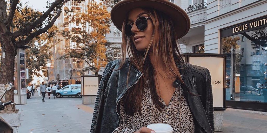 Επιτέλους σαββατοκύριακο: 7 casual look για να είσαι με διαφορά η πιο καλοντυμένη στις βόλτες σου