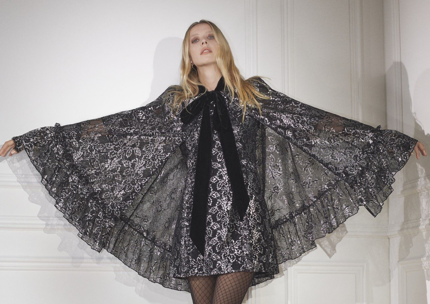 H&M x Vampire's Wife: Μια συλλογή αυστηρά για μυστηριώδεις και δυναμικές γυναικάρες!