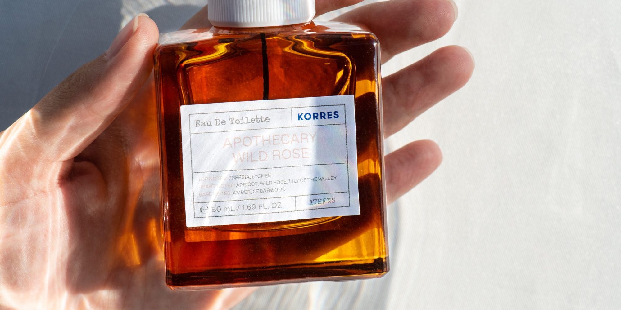 Ο Βασίλης Κεκάτος και ο Αντώνης Φωνιαδάκης εμπνέονται από τα νέα αρώματα KORRES