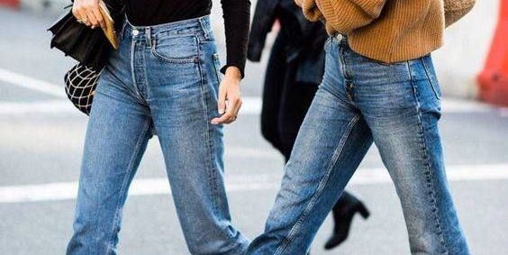 7 denim trends που ανακαλύψαμε τώρα στο street style