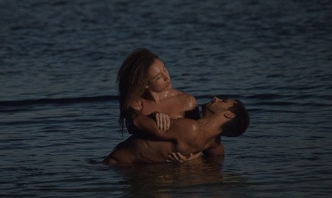 Midnight Dahlia: Το 4ο film της αρωματικής συλλογής Eau de Toilette Κορρές