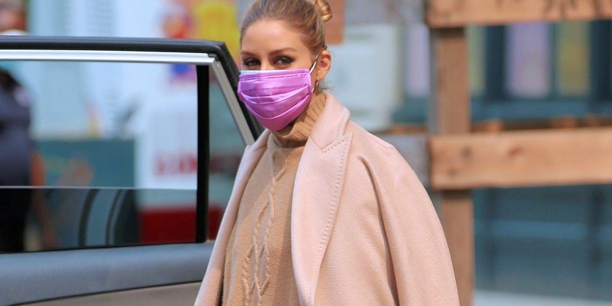 Stylish με τη μάσκα; 7 λουκ της Olivia Palermo γιατί θέλεις να είσαι πάντα καλοντυμένη