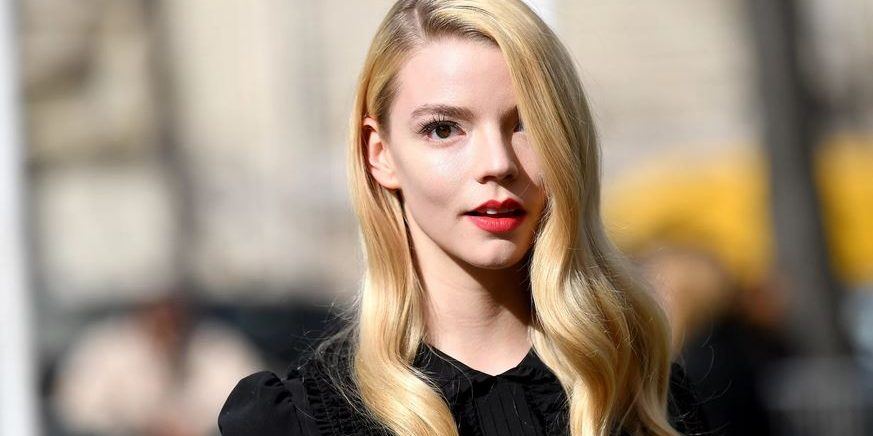 Anya-Taylor Joy: Μελετήσαμε το στυλ της πιο πολυσυζητημένης σταρ αυτή τη στιγμή