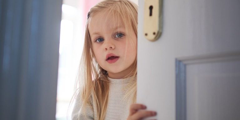 Πώς θα διατηρήσεις τη σεξουαλική ζωή σου όταν υπάρχουν παιδιά στο σπίτι;