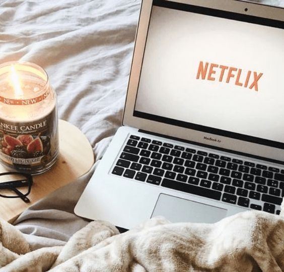 Netflix: Οι ταινίες και οι σειρές που θα μας καθηλώσουν αυτό το Δεκέμβρη