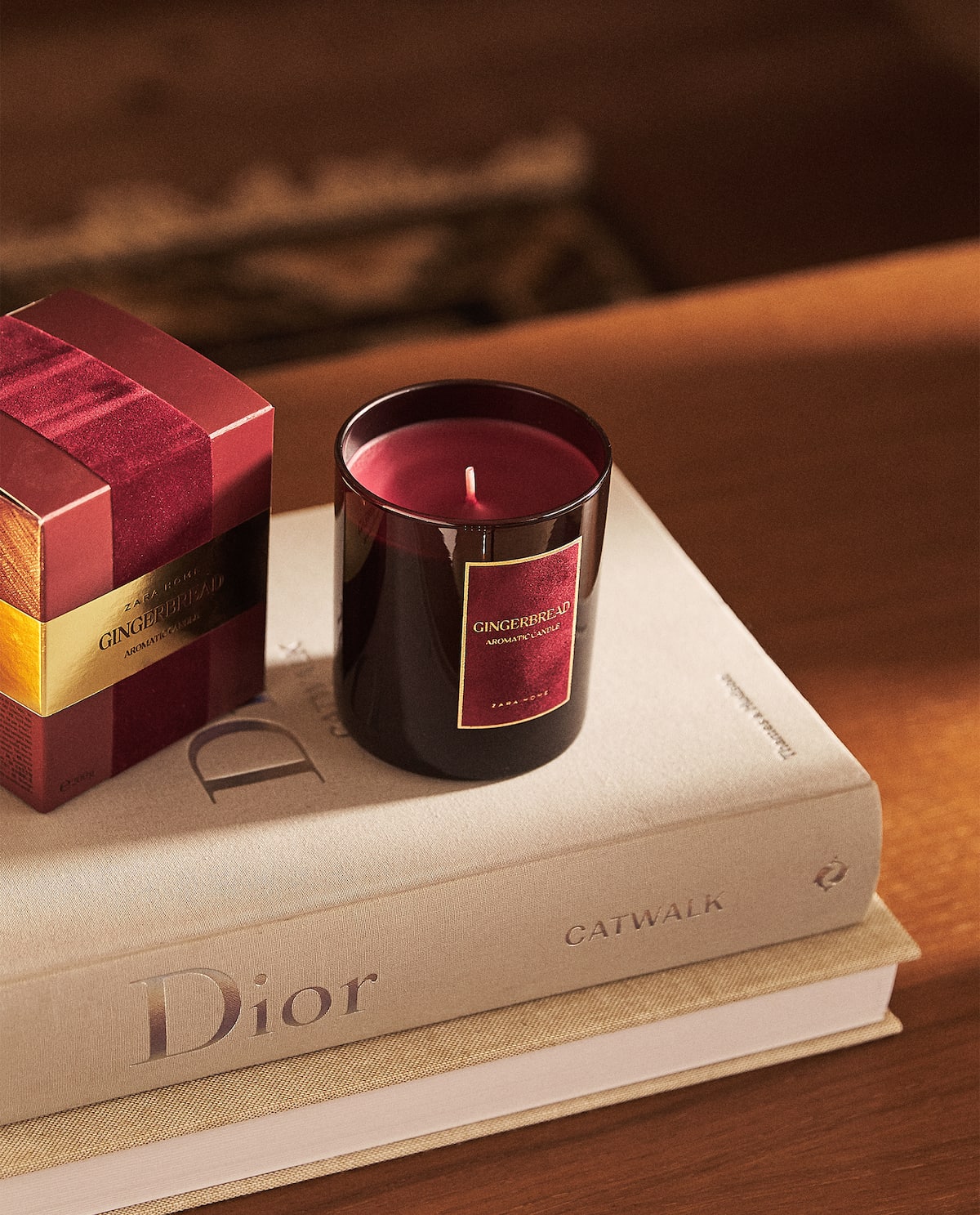 6 κεριά για να μυρίσει το σπίτι Χριστούγεννα