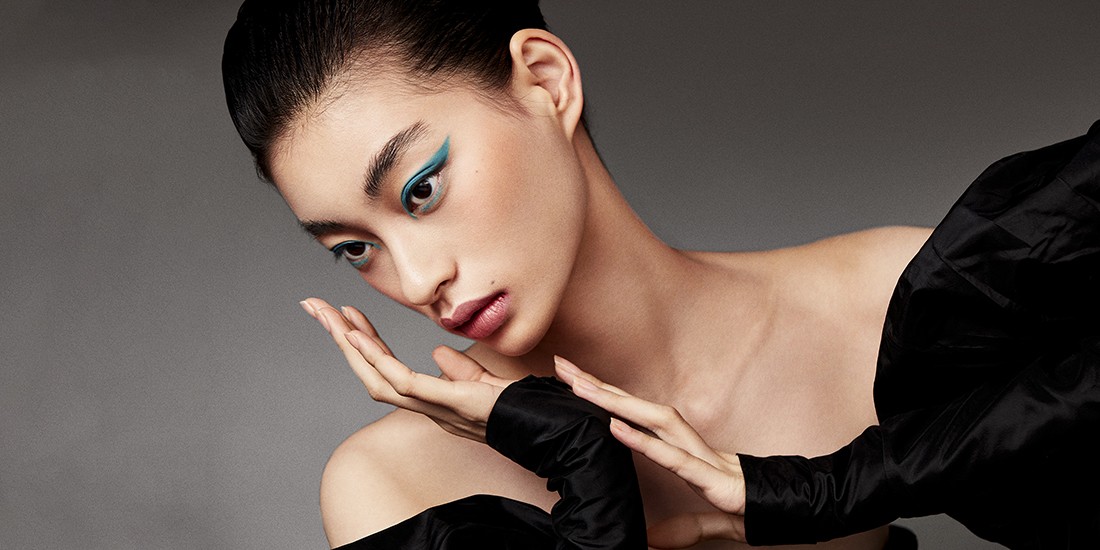 8 αρώματα φορούν τα γιορτινά τους και μας παρασύρουν στο όνειρο