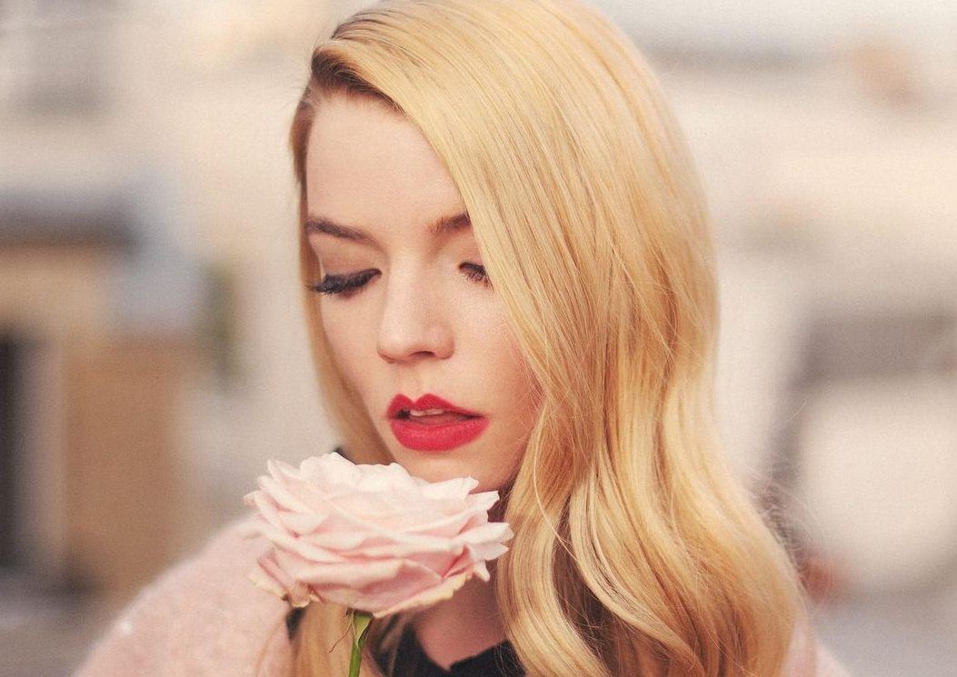 Anya Taylor-Joy: Τα μυστικά ομορφιάς της