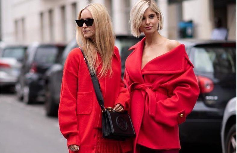 Το total red look απευθύνεται αποκλειστικά σε δυναμικές γυναίκες!