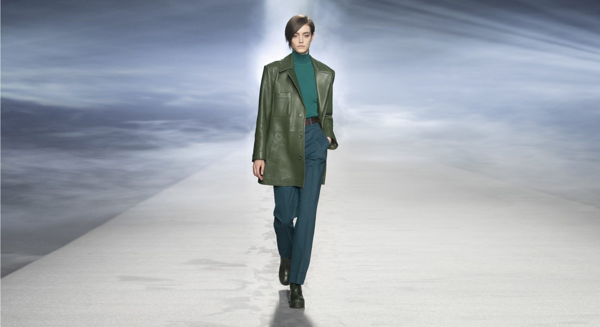 Στο show της Alberta Ferretti είδαμε τον πιο cool χρωματικό συνδυασμό της χρονιάς