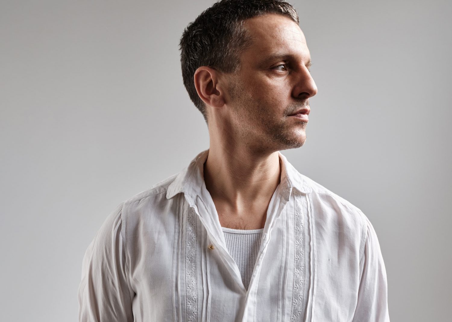 Ο Marios Schwab είναι ο νέος καλλιτεχνικός διευθυντής του brand Zeus+Δione