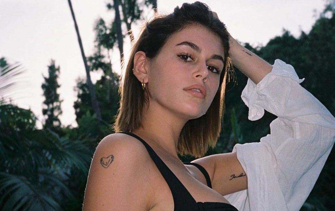 8 συνήθειες που ακολουθεί η Kaia Gerber για να είναι πάντα λαμπερή