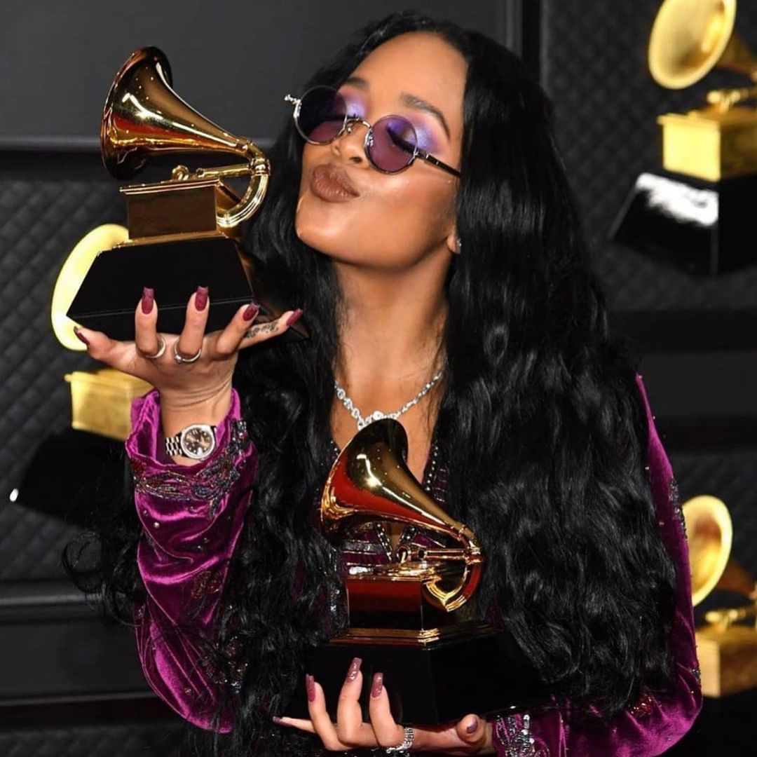 Grammys 2021: Το «I Can't Breathe» της H.E.R τραγούδι της χρονιάς, η Beyoncé σαρώνει τα βραβεία και όλοι οι μεγάλοι νικητές