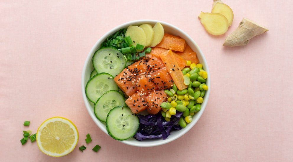 Το πιο εύκολο και γρήγορο poke bowl με τόνο που δοκίμασες ποτέ