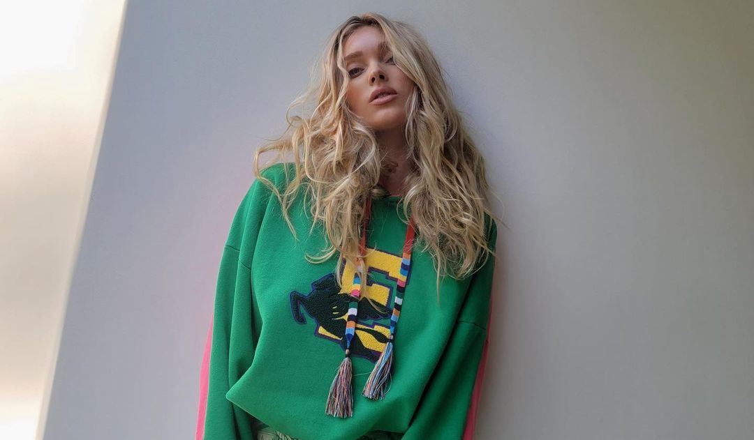 Ανακαλύψαμε το μυστικό της Elsa Hosk για τα λαμπερά ξανθά μαλλιά. Το θες;