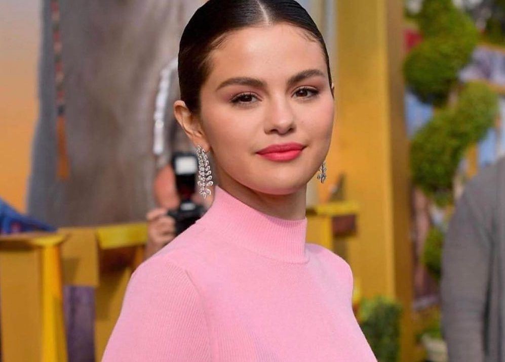 Η Selena Gomez έγινε ξανθιά!
