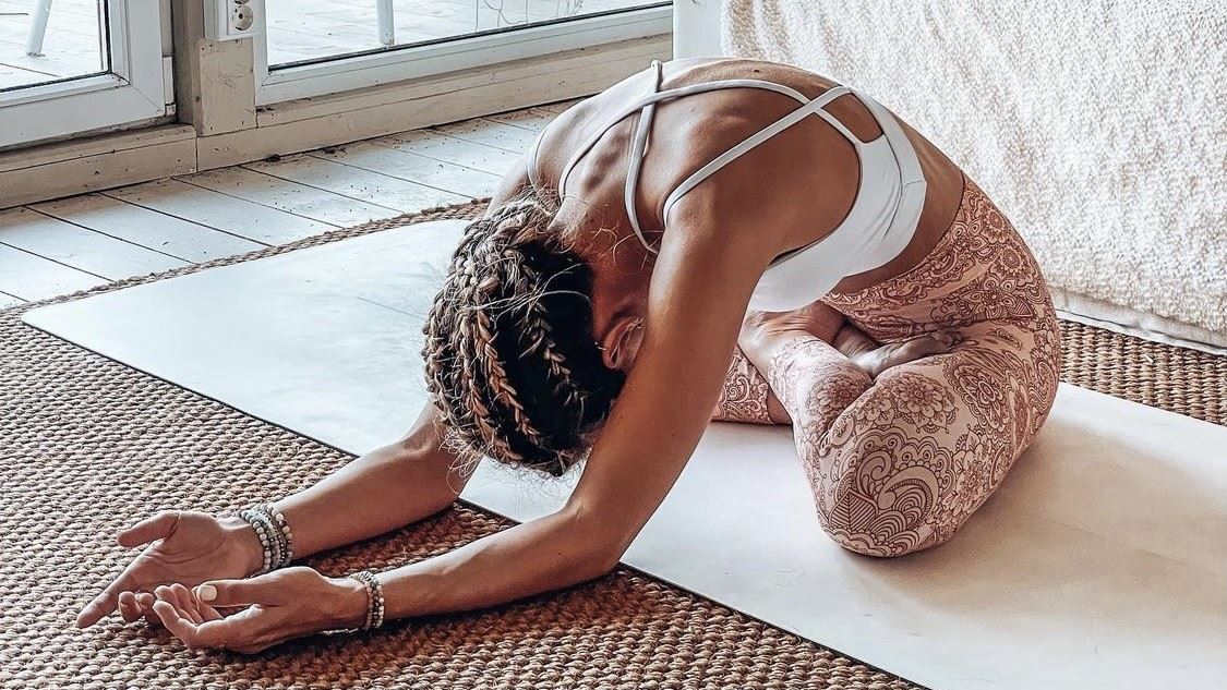 Meditation Apps: 3 εφαρμογές σε βοηθούν να αποβάλλεις το άγχος