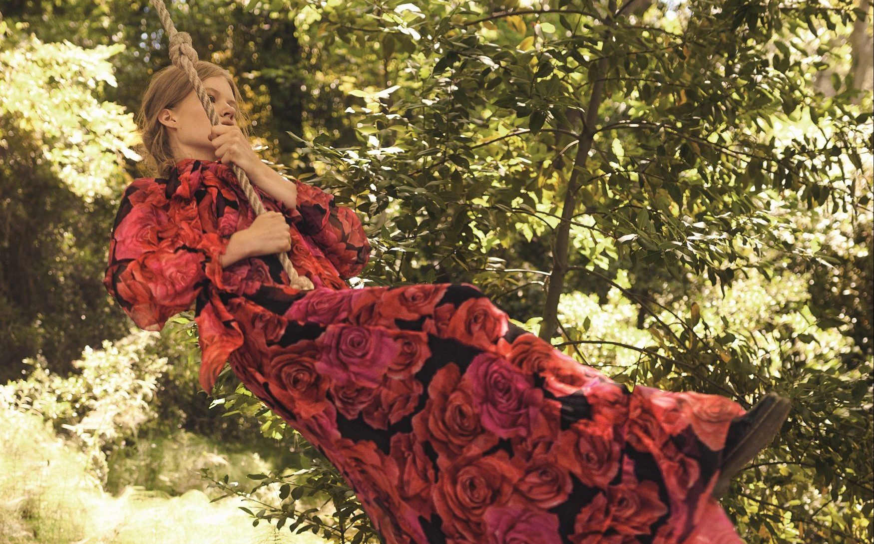 ELLE Goes Green: Η editor in chief του ELLE γράφει στο editorial Απριλίου για τη σχέση ανάμεσα στην καταστροφή του περιβάλλοντος και την πανδημία